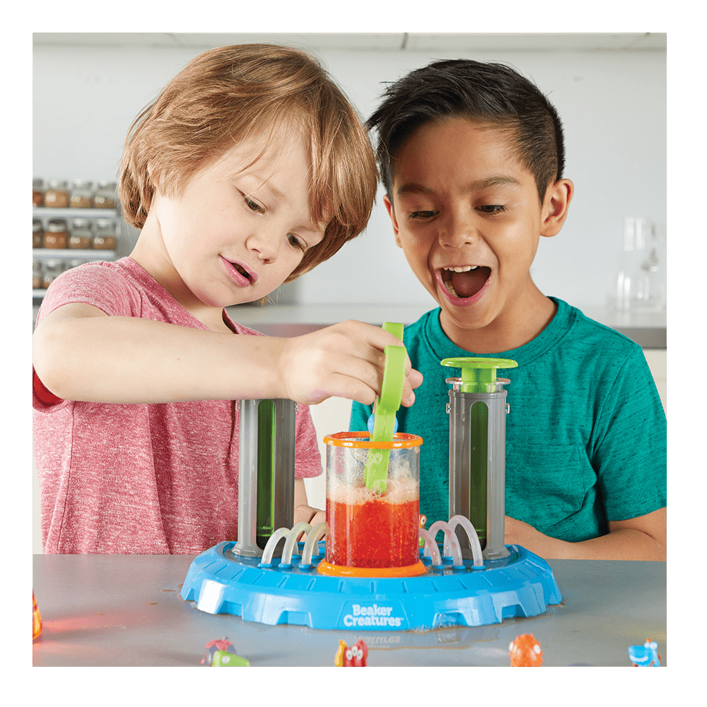 Learning Resources Liquid Reactor Super Lab